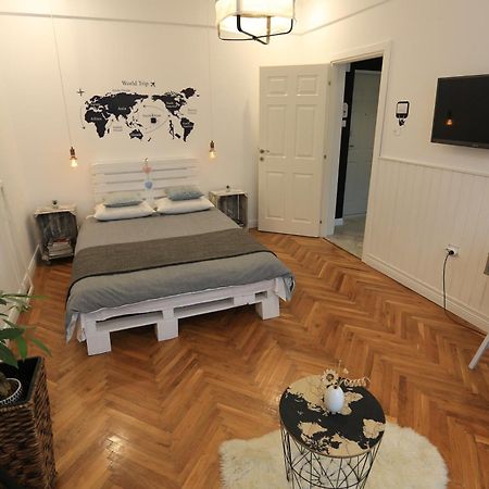 Appartement Ceronav Citycenter Galati, Disscount On Google! Extérieur photo