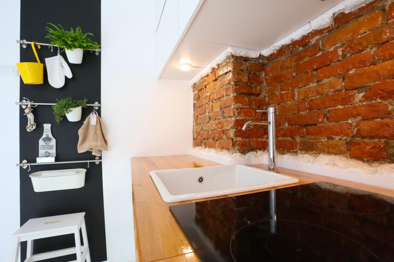 Appartement Ceronav Citycenter Galati, Disscount On Google! Extérieur photo