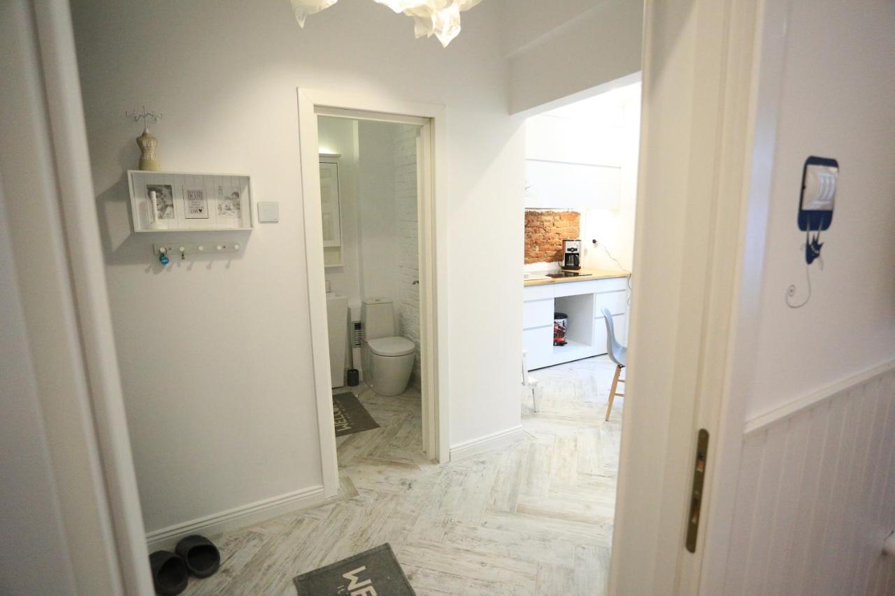 Appartement Ceronav Citycenter Galati, Disscount On Google! Extérieur photo