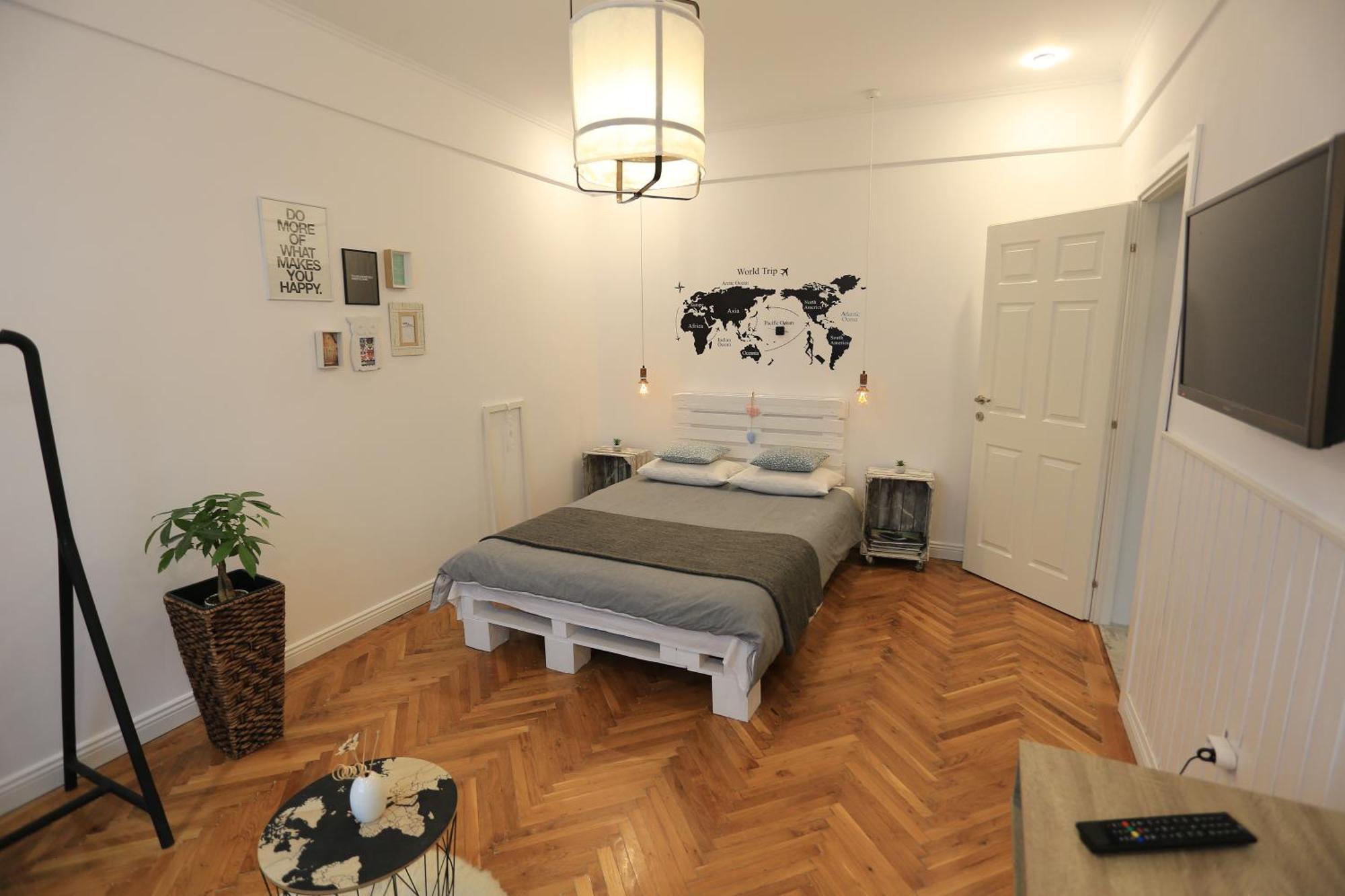 Appartement Ceronav Citycenter Galati, Disscount On Google! Extérieur photo