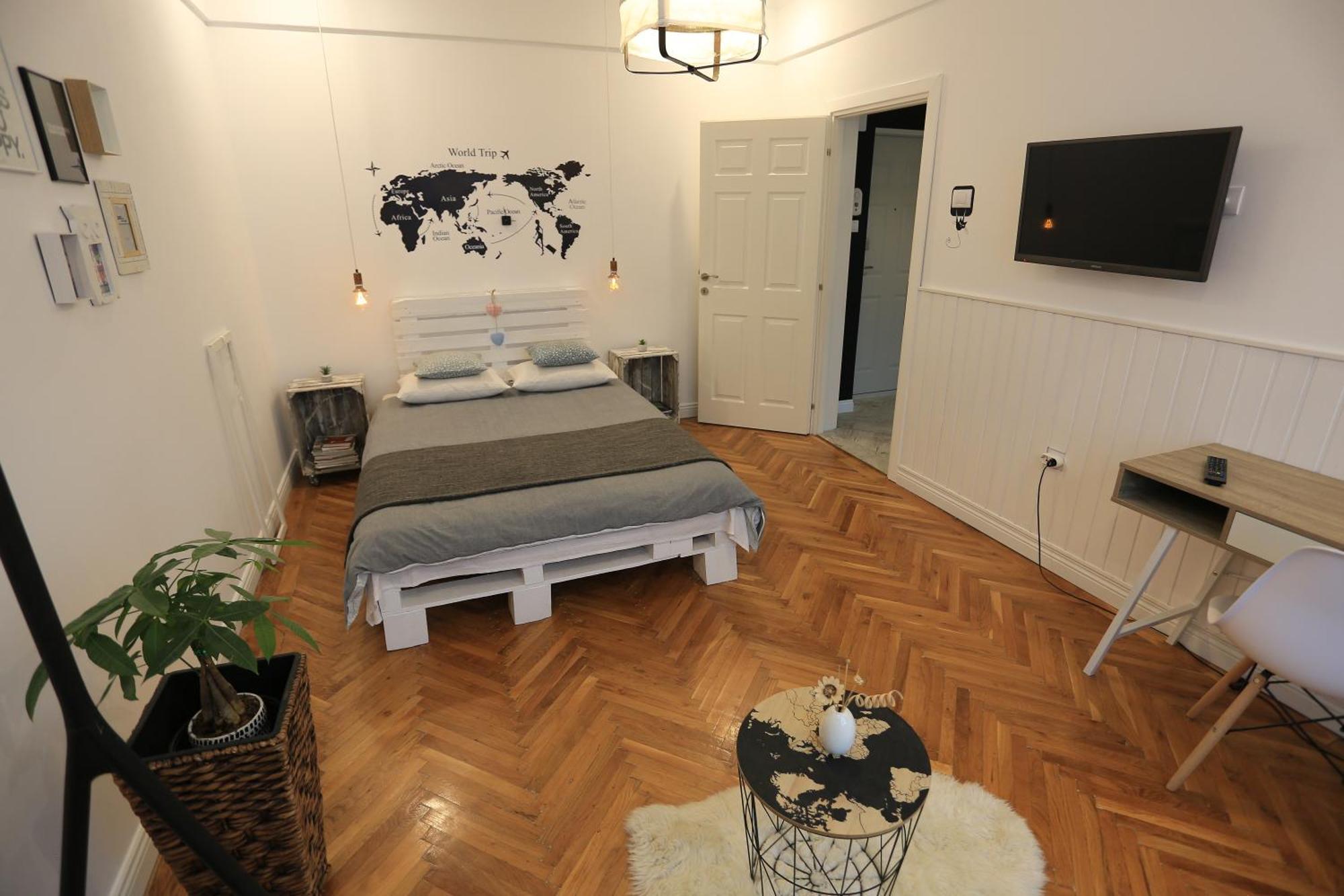Appartement Ceronav Citycenter Galati, Disscount On Google! Extérieur photo